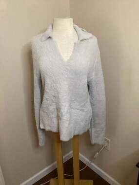 Vince Eyelash Polo Sweater in Light Birch Stone